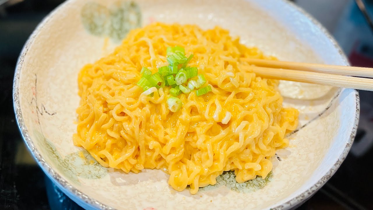 cheesy-ramen-noodles-recipe