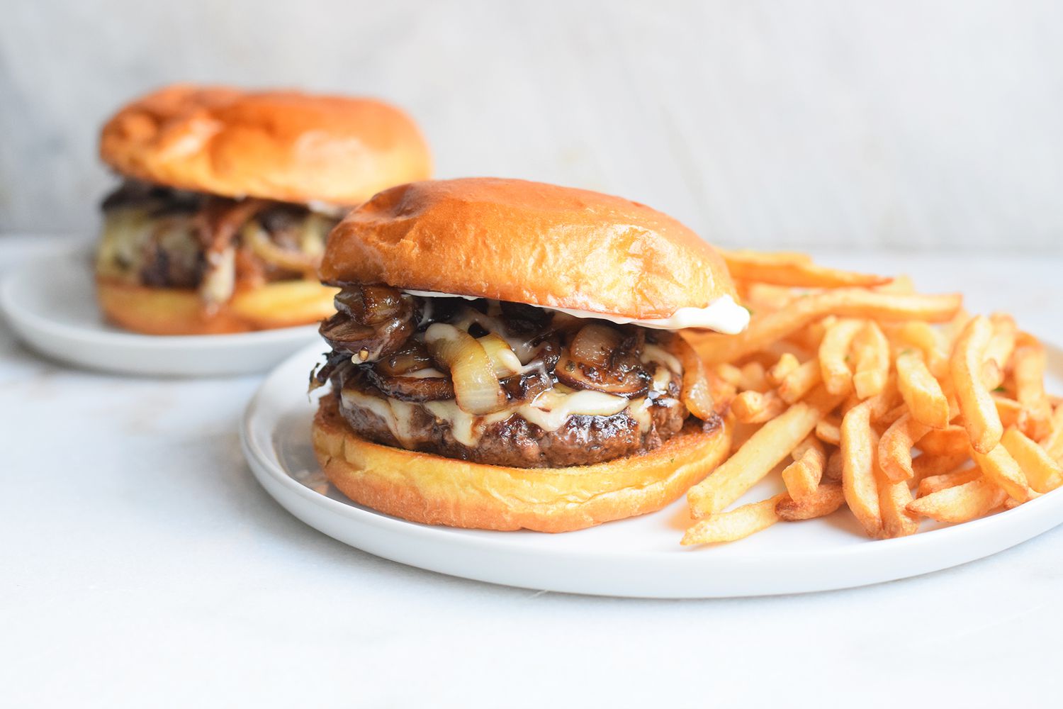 grilled-mushroom-swiss-burgers-recipe