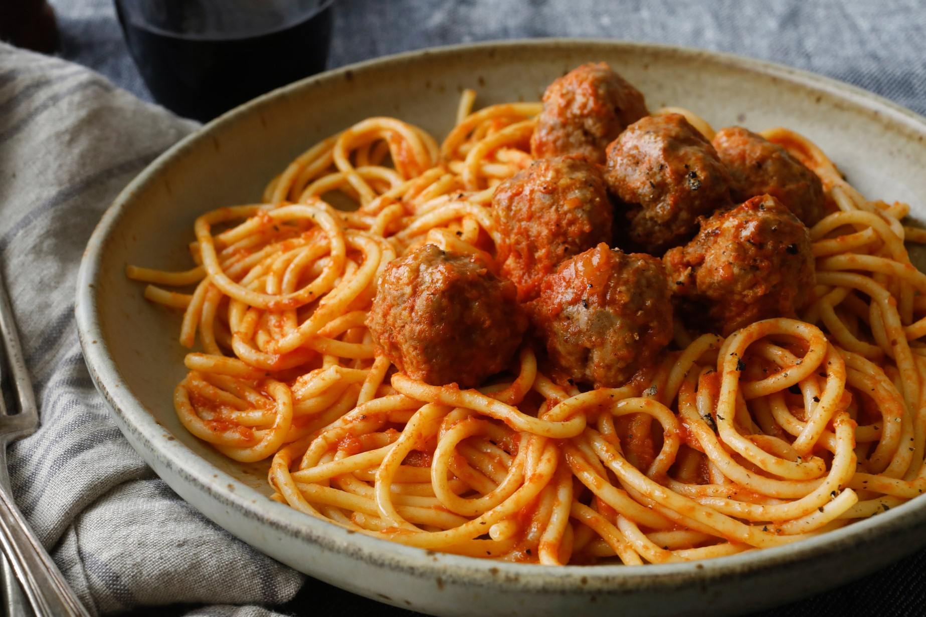 italian-spaghetti-sauce-with-meatballs-recipe