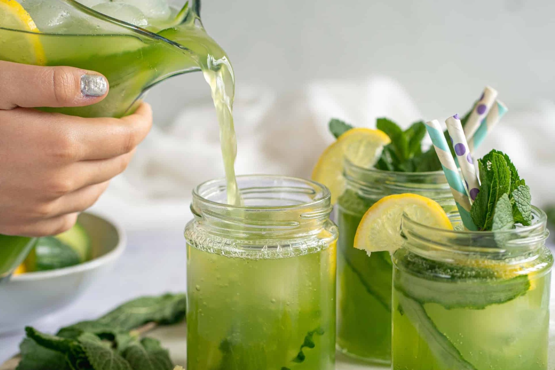 refreshing-cucumber-lemonade-recipe