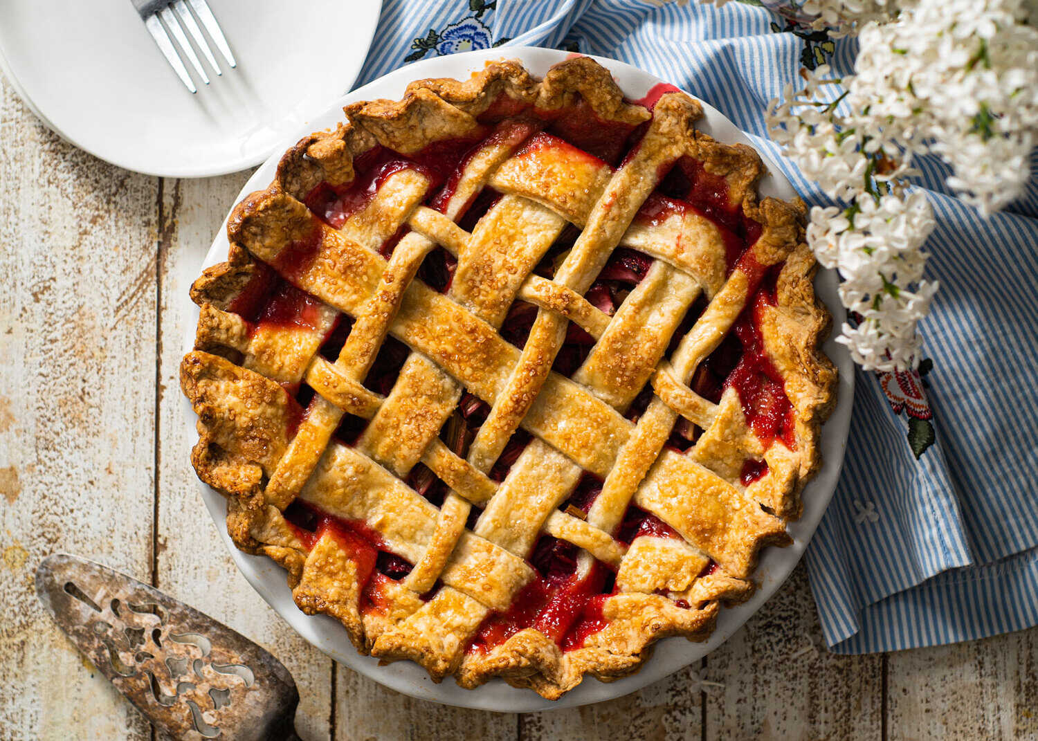 rhubarb-and-strawberry-pie-recipe