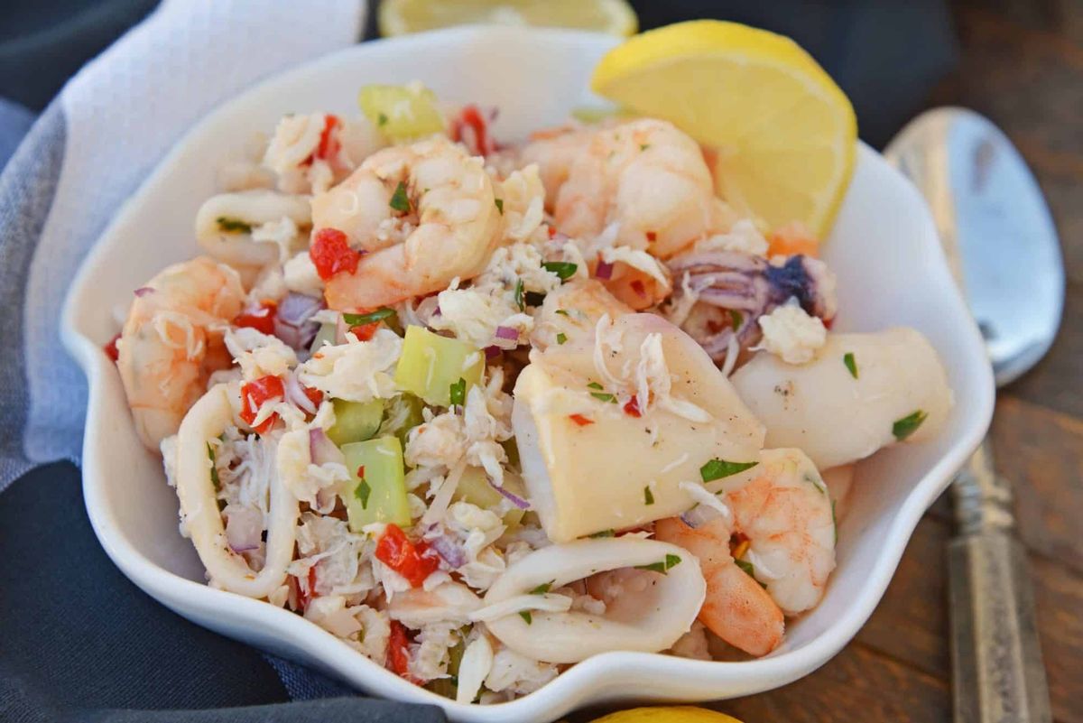 shrimp-and-crab-seafood-salad-recipe