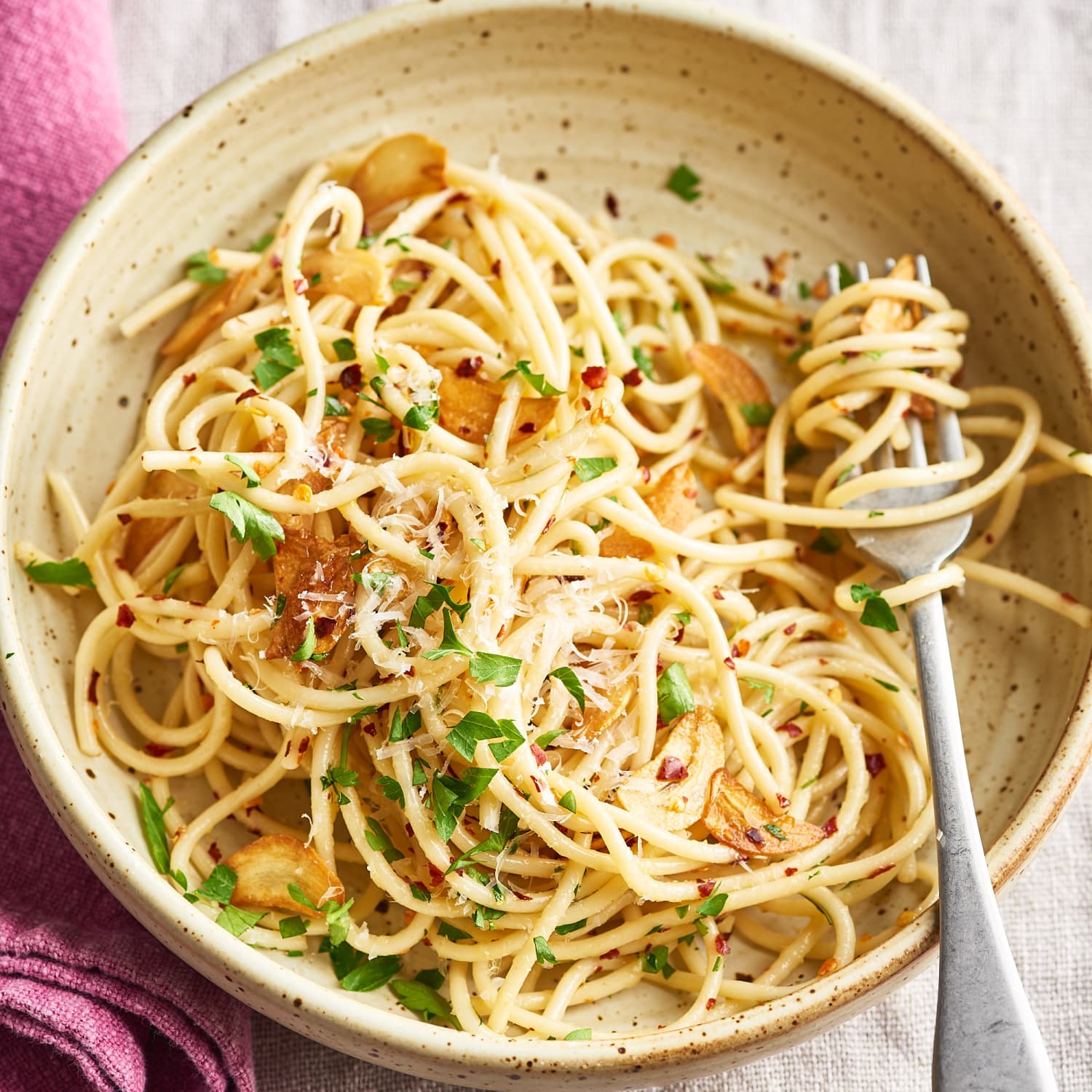 spaghetti-aglio-e-olio-recipe